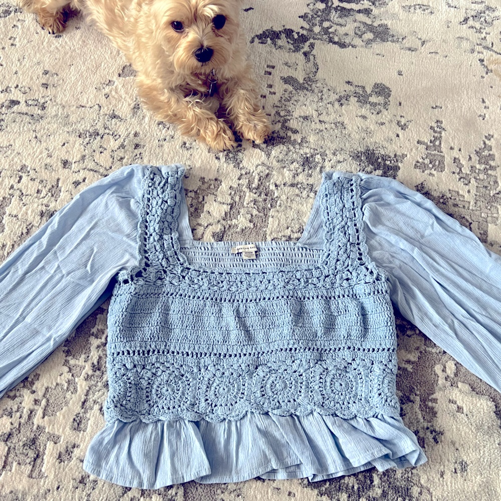 Womens puffed long sleeve top with lace overlay, “American Eagle”